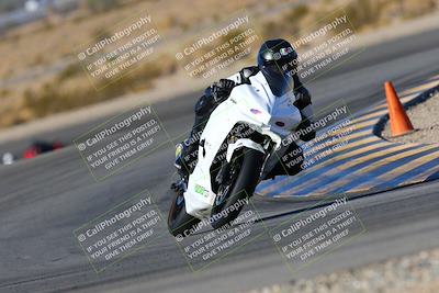 media/Jan-09-2022-SoCal Trackdays (Sun) [[2b1fec8404]]/Turn 11 (935am)/